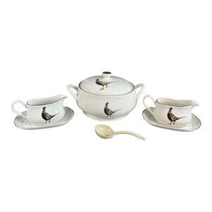 Stanhome Exclusive Pheasant Large Casserole Dish With Lid Gravy Boats With Tray